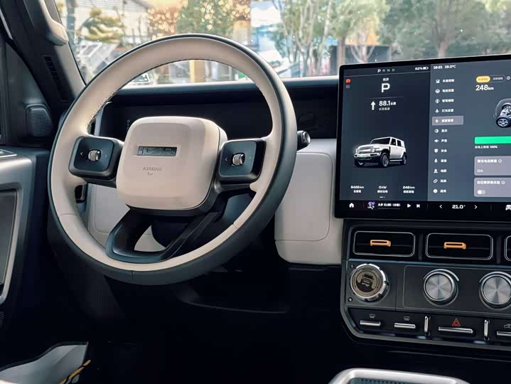 Фото 17 - Chery iCar V23