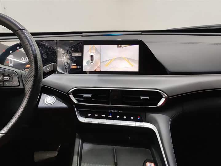 Фото 13 - Changan UNI-T