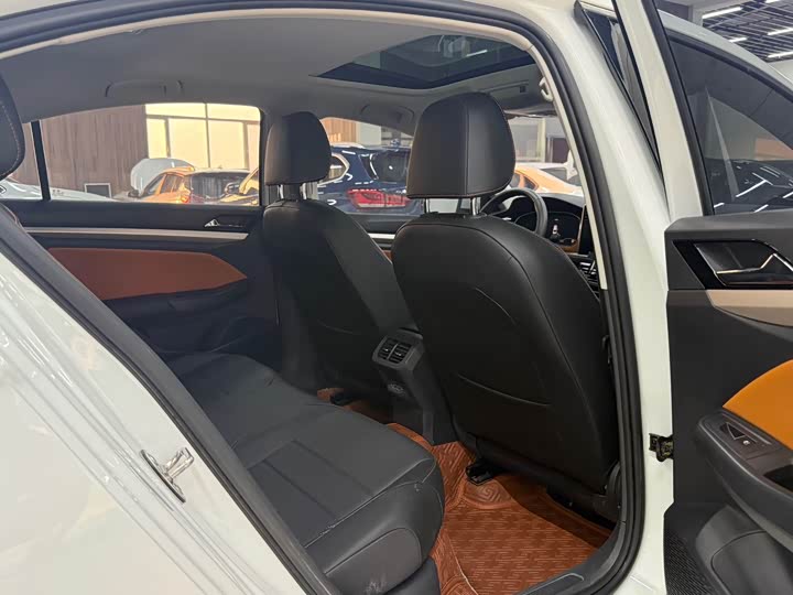 Фото 12 - Volkswagen Bora