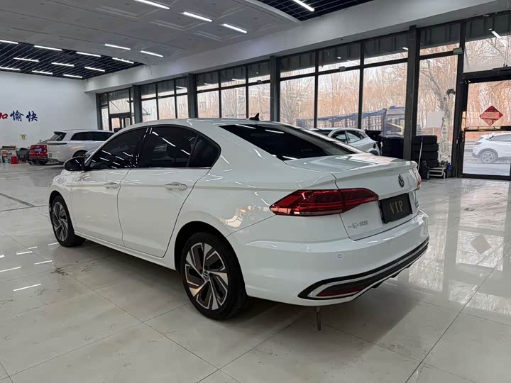 Фото 3 - Volkswagen Bora