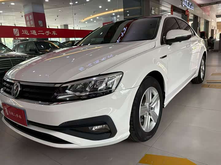 Фото 2 - Volkswagen Lamando L