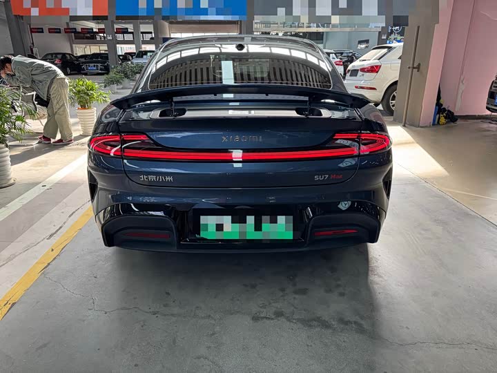 Фото 15 - Xiaomi SU7