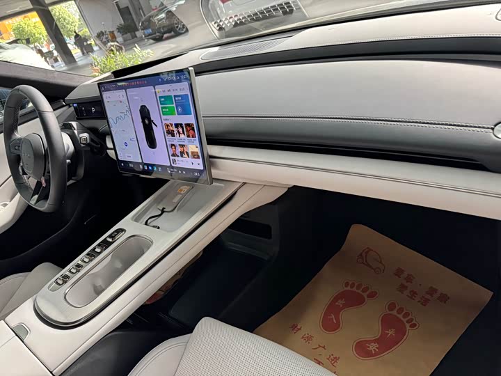 Фото 5 - Xiaomi SU7