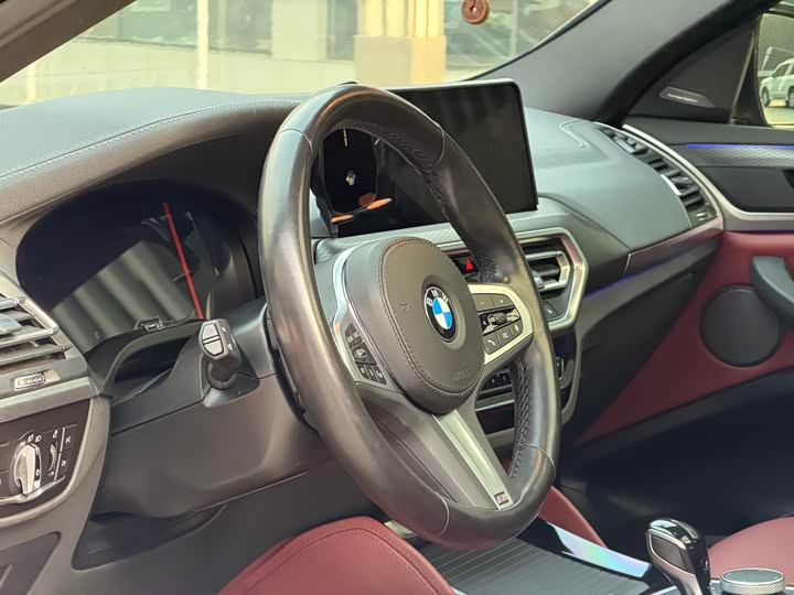 Фото 16 - BMW X4