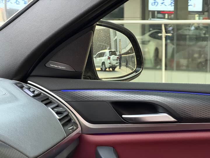 Фото 18 - BMW X4