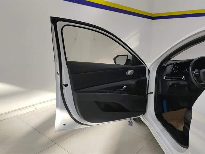 Фото 7 - Hyundai Elantra N line