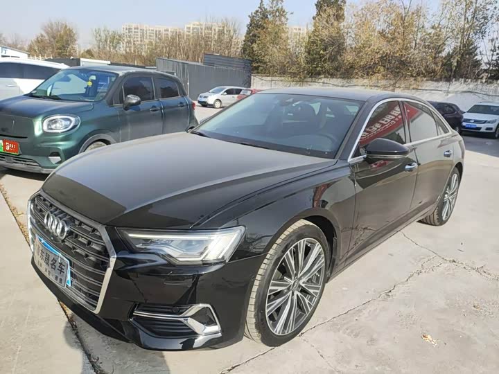 Фото 9 - Audi A6L