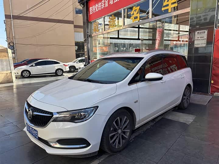 Фото 1 - Buick GL6