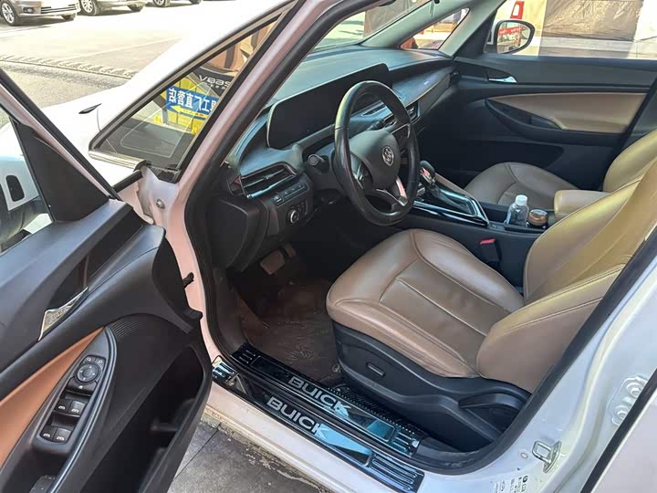 Фото 7 - Buick GL6