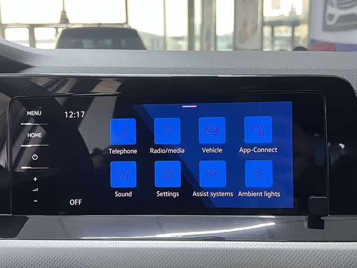 Фото 10 - Volkswagen Golf