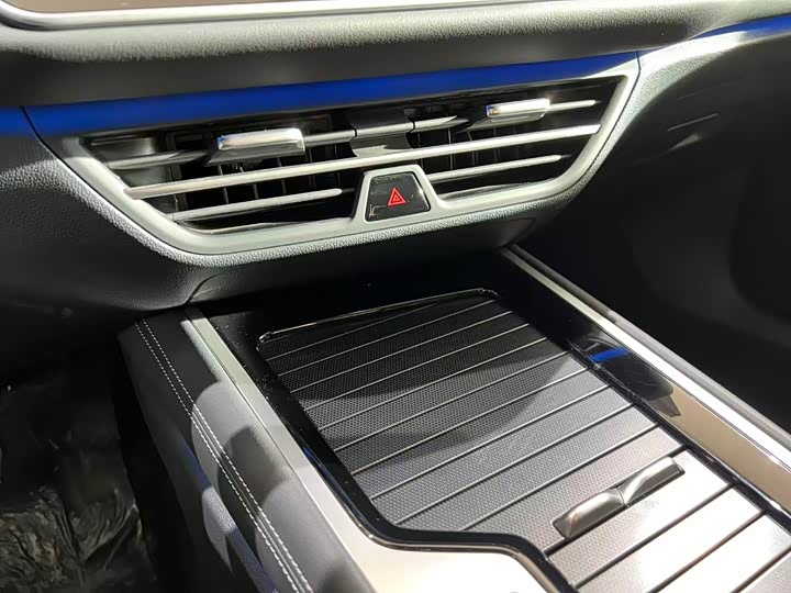 Фото 11 - Volkswagen Magotan