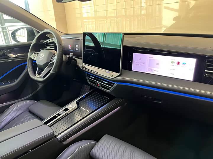 Фото 21 - Volkswagen Magotan