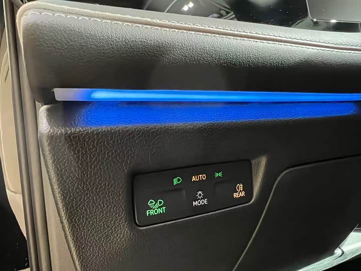 Фото 7 - Volkswagen Magotan