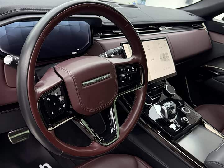 Фото 18 - Land Rover Range Rover Sport