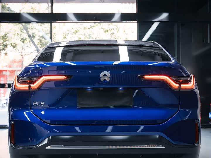 Фото 4 - Nio EC6