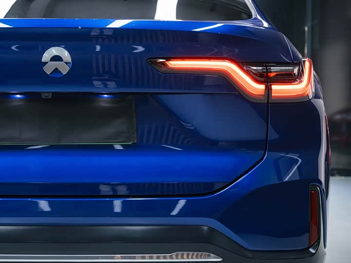 Фото 6 - Nio EC6