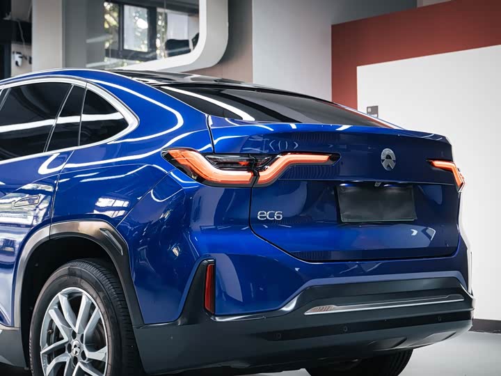 Фото 8 - Nio EC6