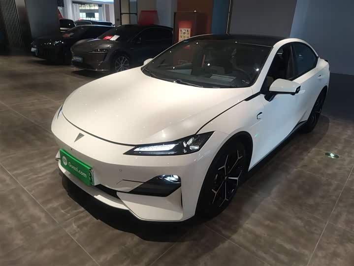 Фото 2 - Changan Deepal SL03