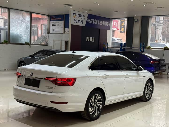 Фото 4 - Volkswagen Sagitar L