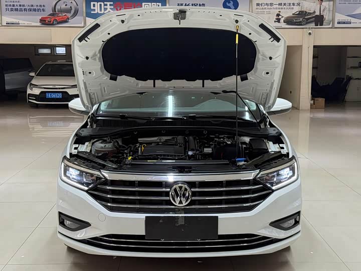 Фото 7 - Volkswagen Sagitar L