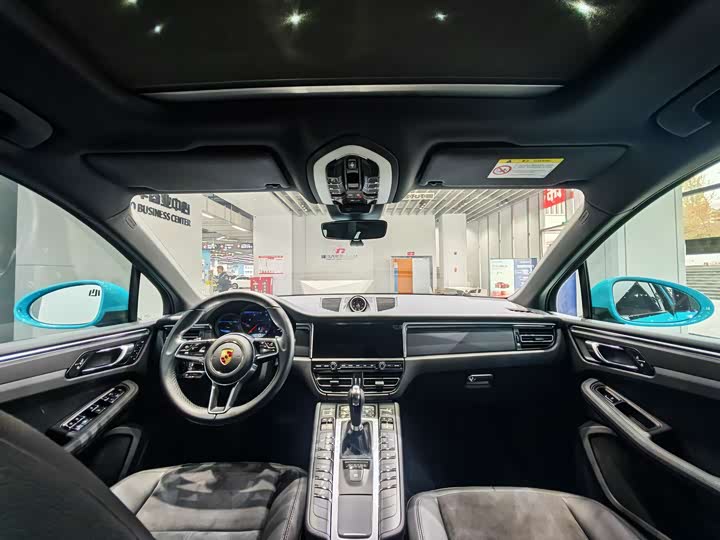 Фото 16 - Porsche Macan