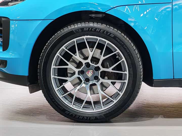 Фото 4 - Porsche Macan