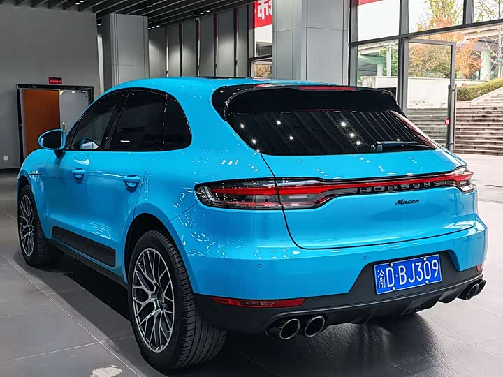 Фото 8 - Porsche Macan