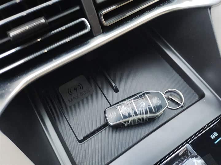 Фото 9 - BYD Song Plus Hybrid/EV