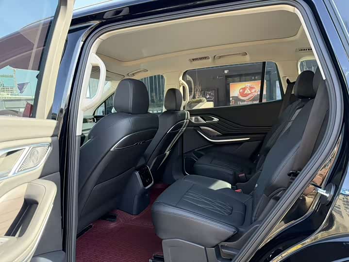 Фото 6 - Hongqi HS7