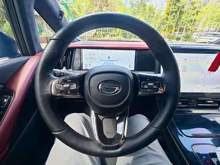 Фото 11 - GAC Trumpchi M8