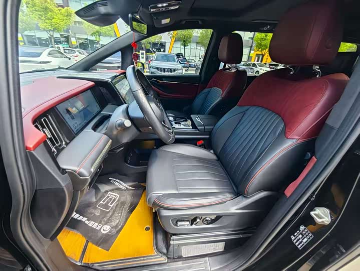 Фото 8 - GAC Trumpchi M8