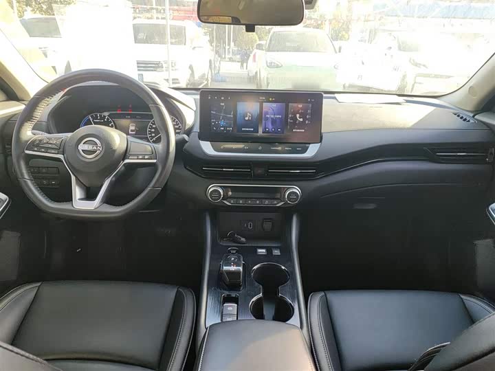 Фото 10 - Nissan Sylphy