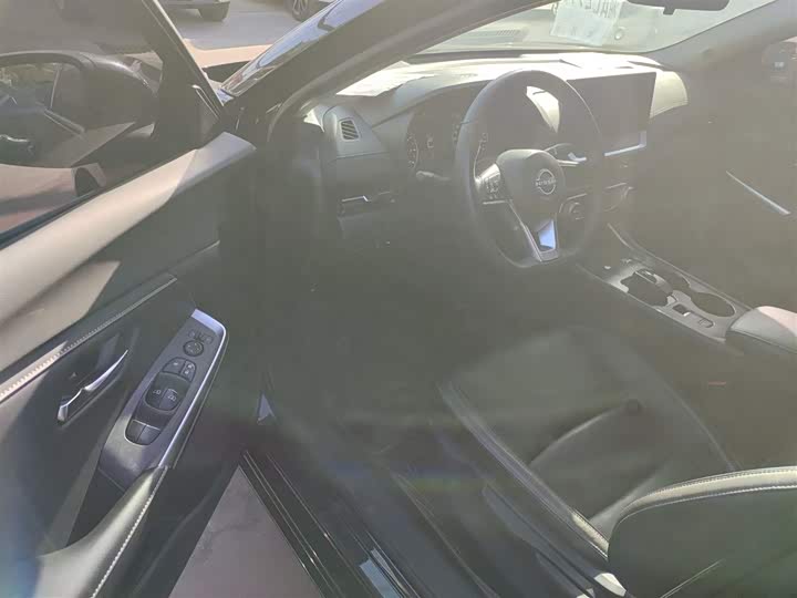 Фото 16 - Nissan Sylphy