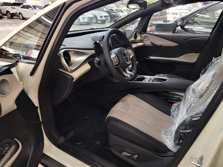 Фото 16 - BYD Dolphin