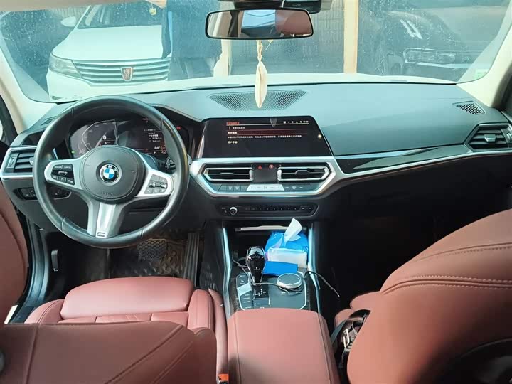 Фото 13 - BMW 3 Series