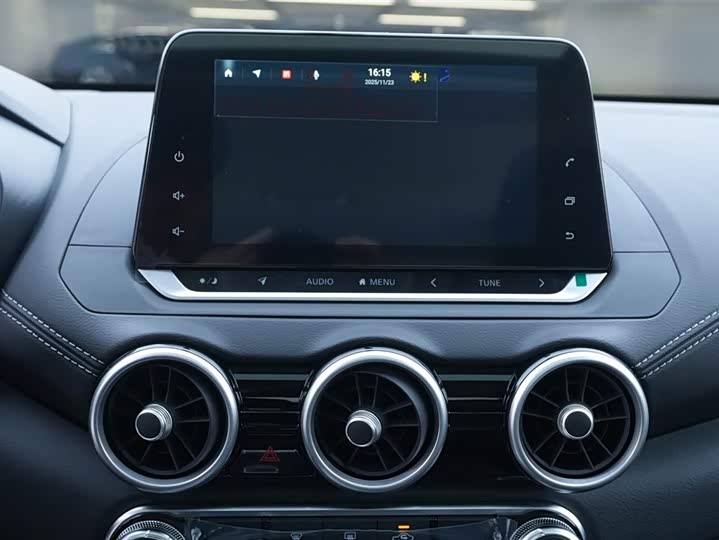 Фото 14 - Nissan Sylphy