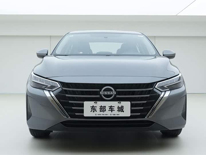 Фото 2 - Nissan Sylphy