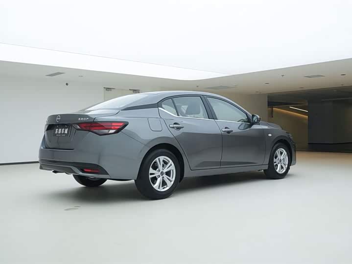 Фото 7 - Nissan Sylphy