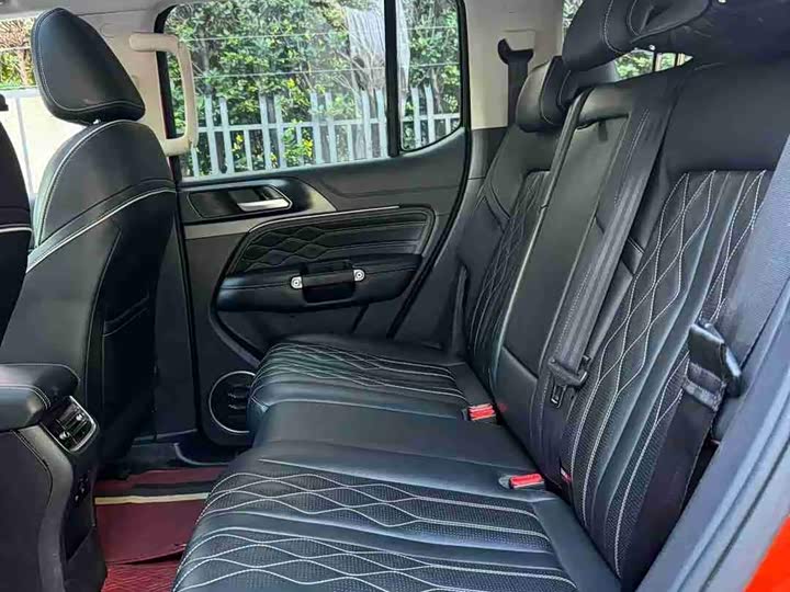 Фото 8 - Tank 300