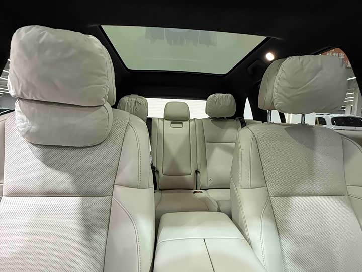 Фото 19 - LiXiang L7