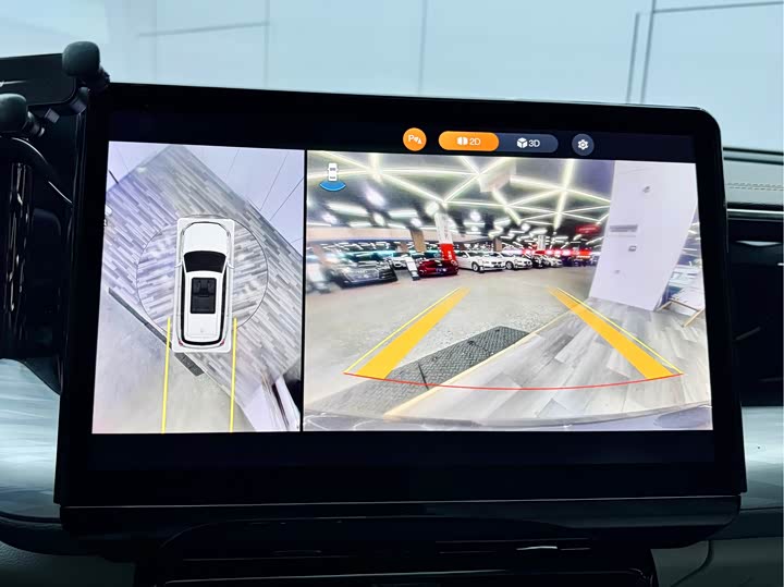 Фото 16 - GAC Trumpchi GS8