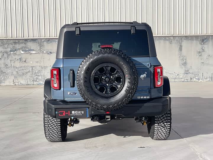 Фото 7 - Ford Bronco