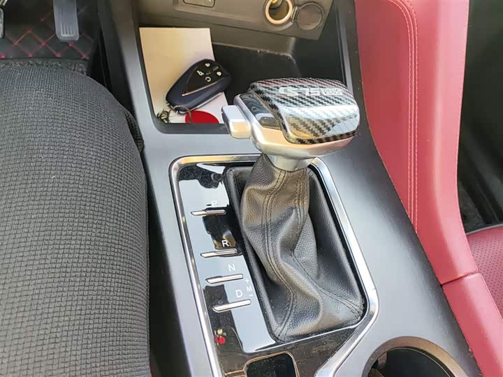 Фото 14 - Changan CS75 Plus