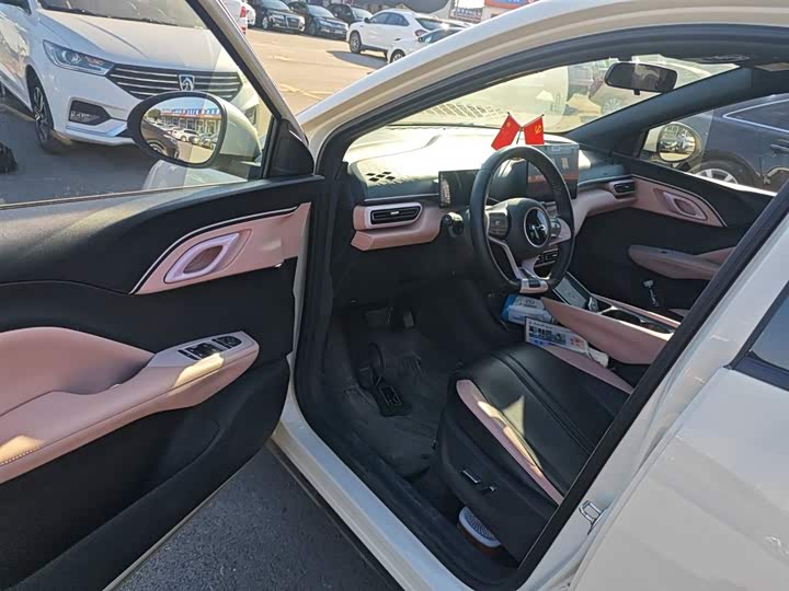 Фото 16 - BYD Seagull