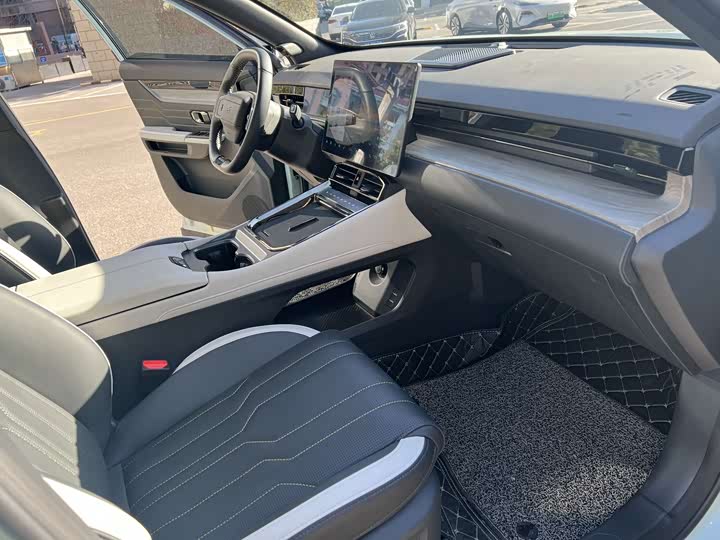 Фото 10 - Jetour Shanhai L6