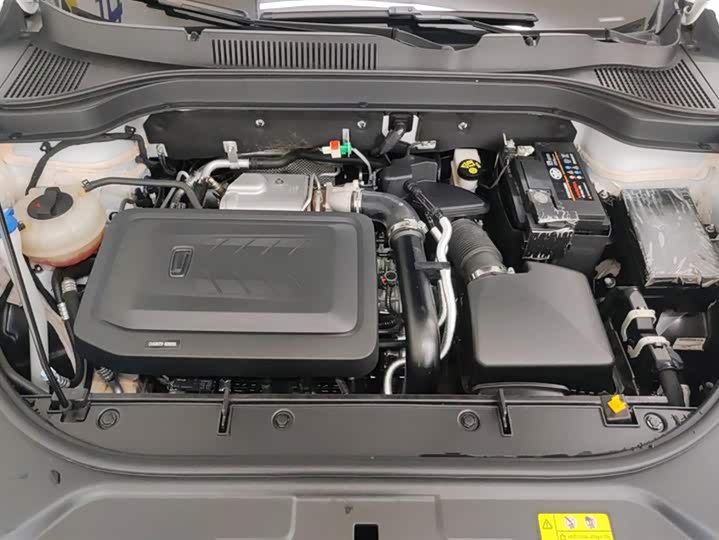 Фото 10 - Bestune T55