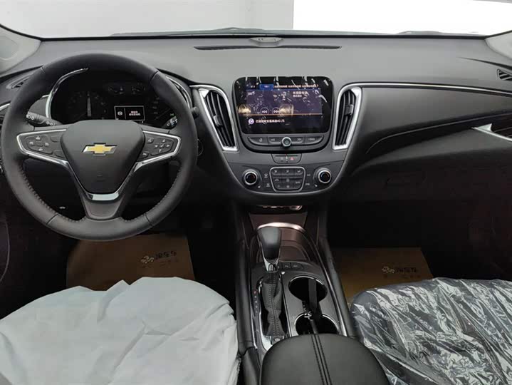 Фото 12 - Chevrolet Malibu XL