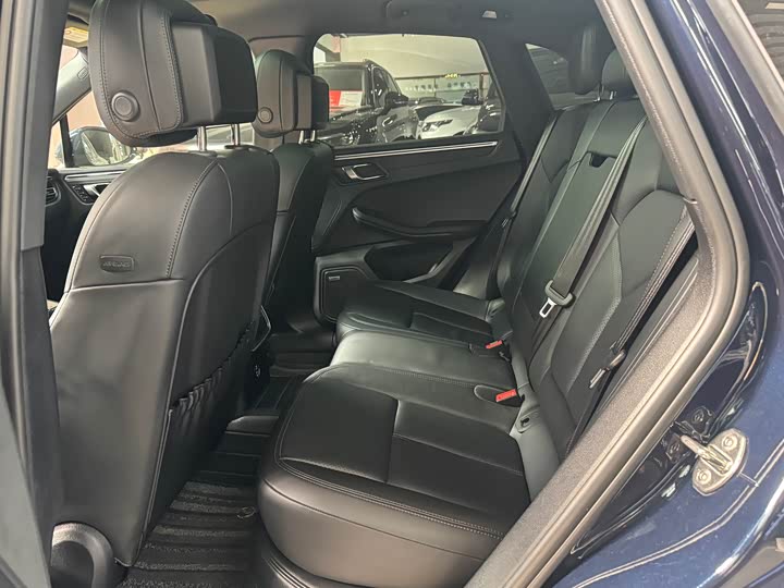 Фото 7 - Porsche Macan