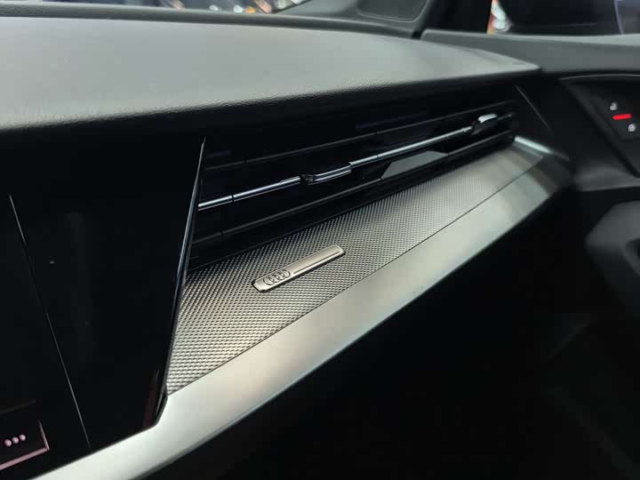 Фото 25 - Audi A3