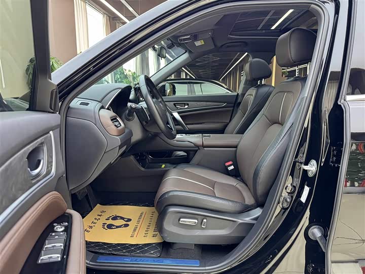 Фото 9 - Honda UR-V